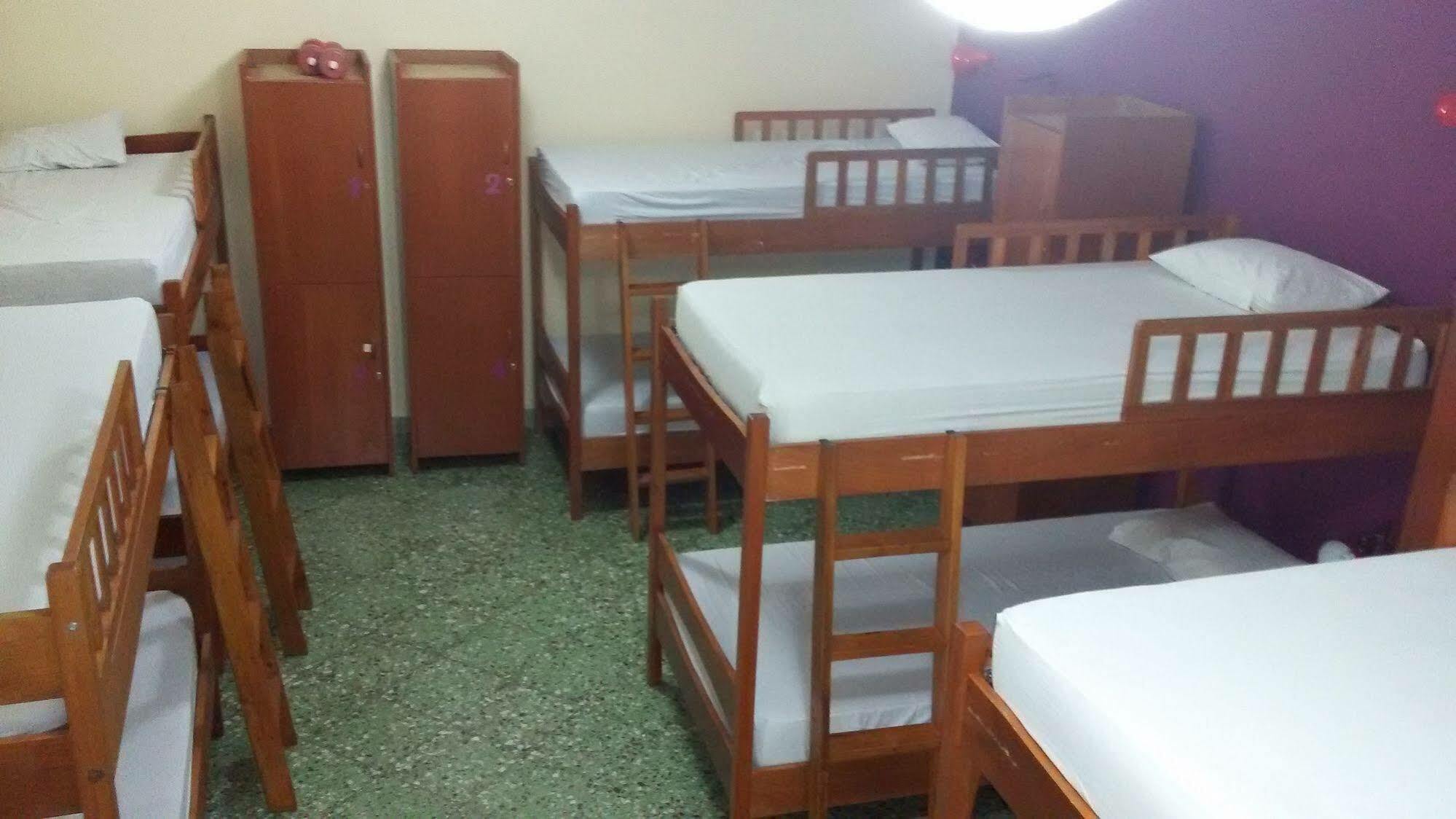 Hamaca Paraguaya Hostel Асунсьйон Екстер'єр фото